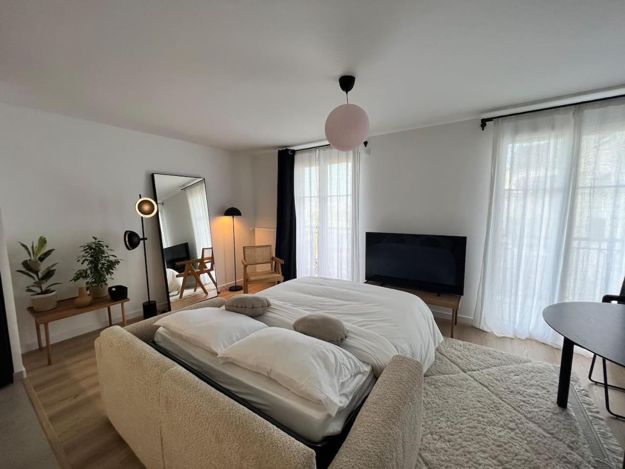 Disneyland Minimalist Lifestyle - 5 Pax Apartamento Serris Exterior foto