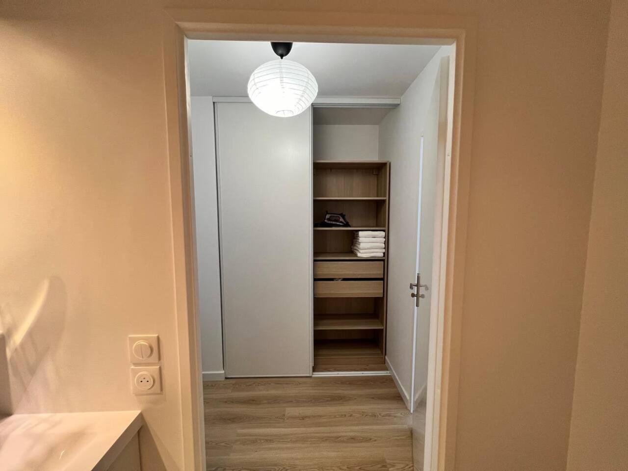 Disneyland Minimalist Lifestyle - 5 Pax Apartamento Serris Exterior foto